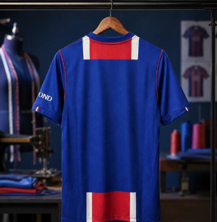 Blue & Red Striped Football Jersey – Premium Short Sleeve Soccer Sports T-Shirt for Men