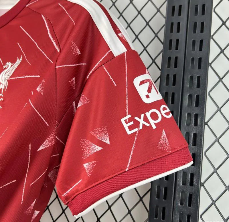 2026/2027 Liverpool Home Football Shirt